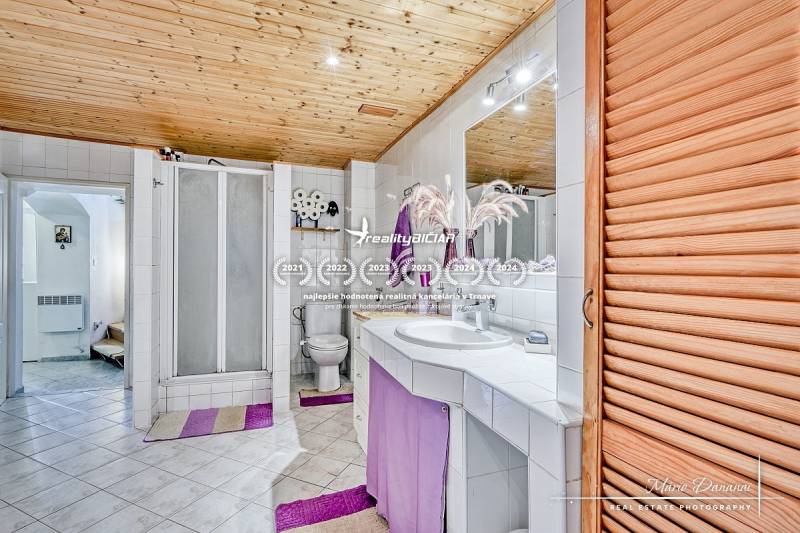 024.jpg