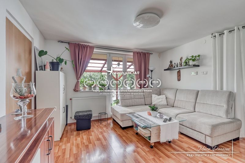 017.jpg